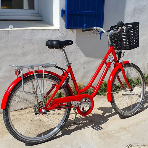 Vélo Classique Hollandais en location à l'Île d'Yeu — Lilavelo